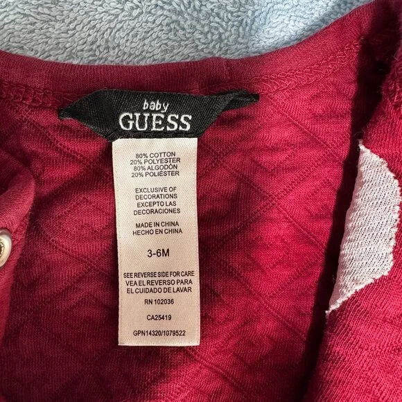 Baby Guess Footie - Picture 4 of 4